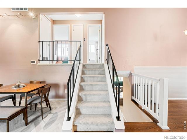 6322 W 115th Place