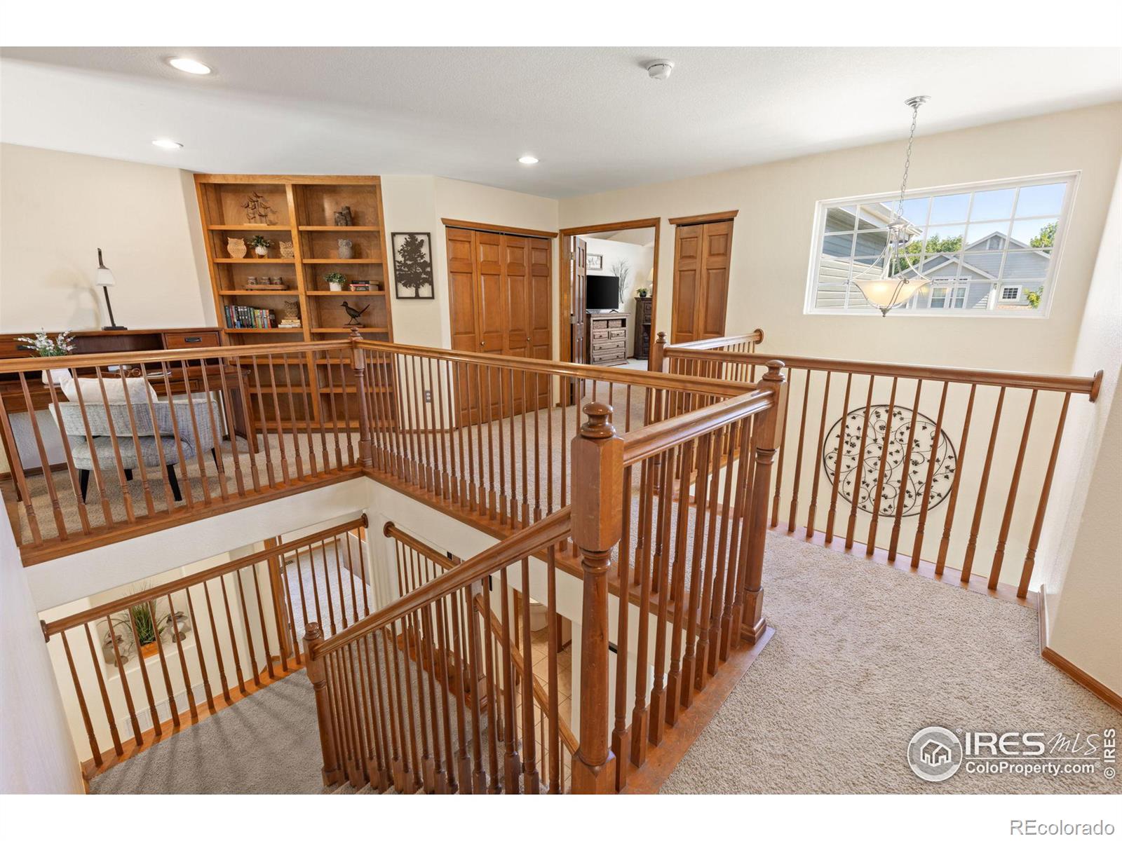 1639 Mountain Drive