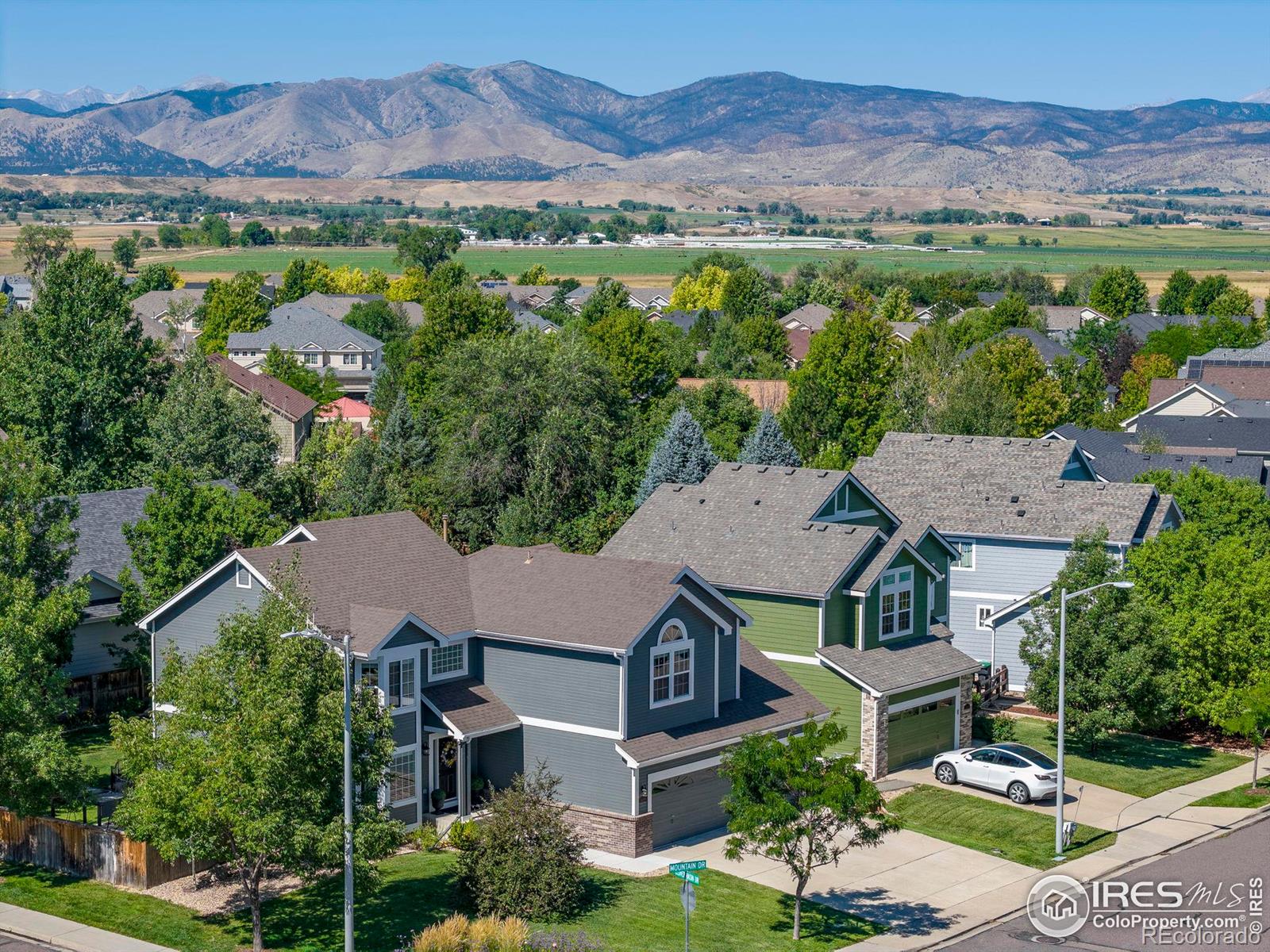 1639 Mountain Drive