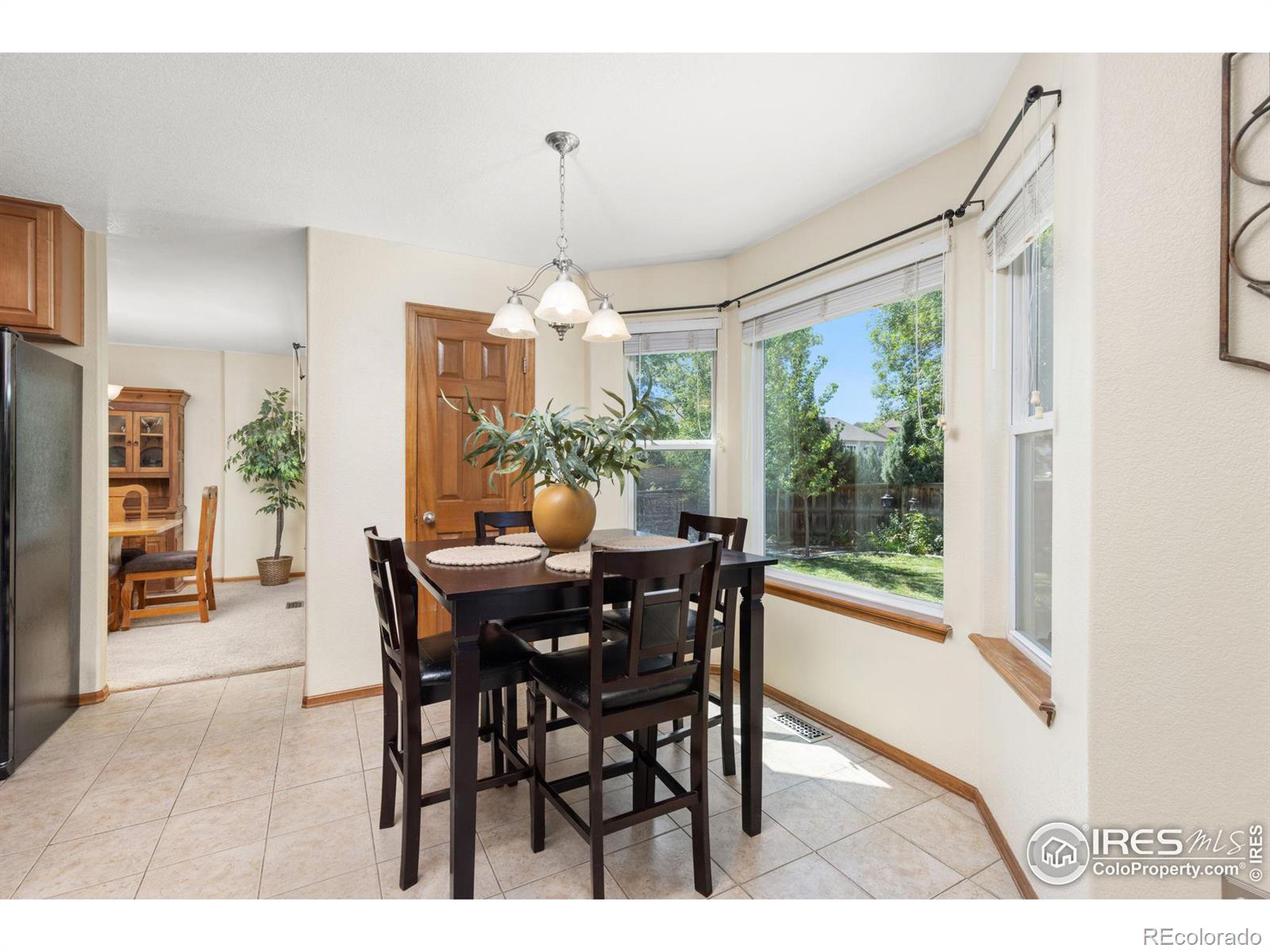 1639 Mountain Drive