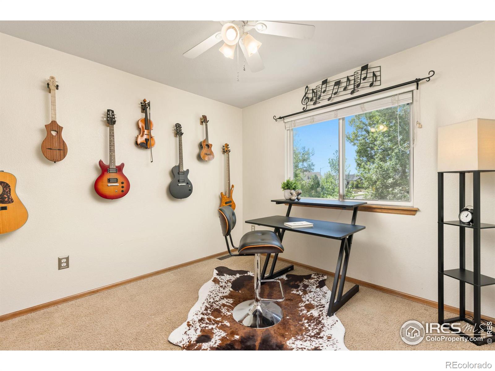 1639 Mountain Drive