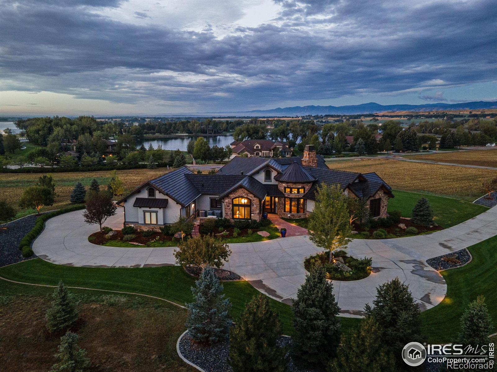 9545 Crystal Lane