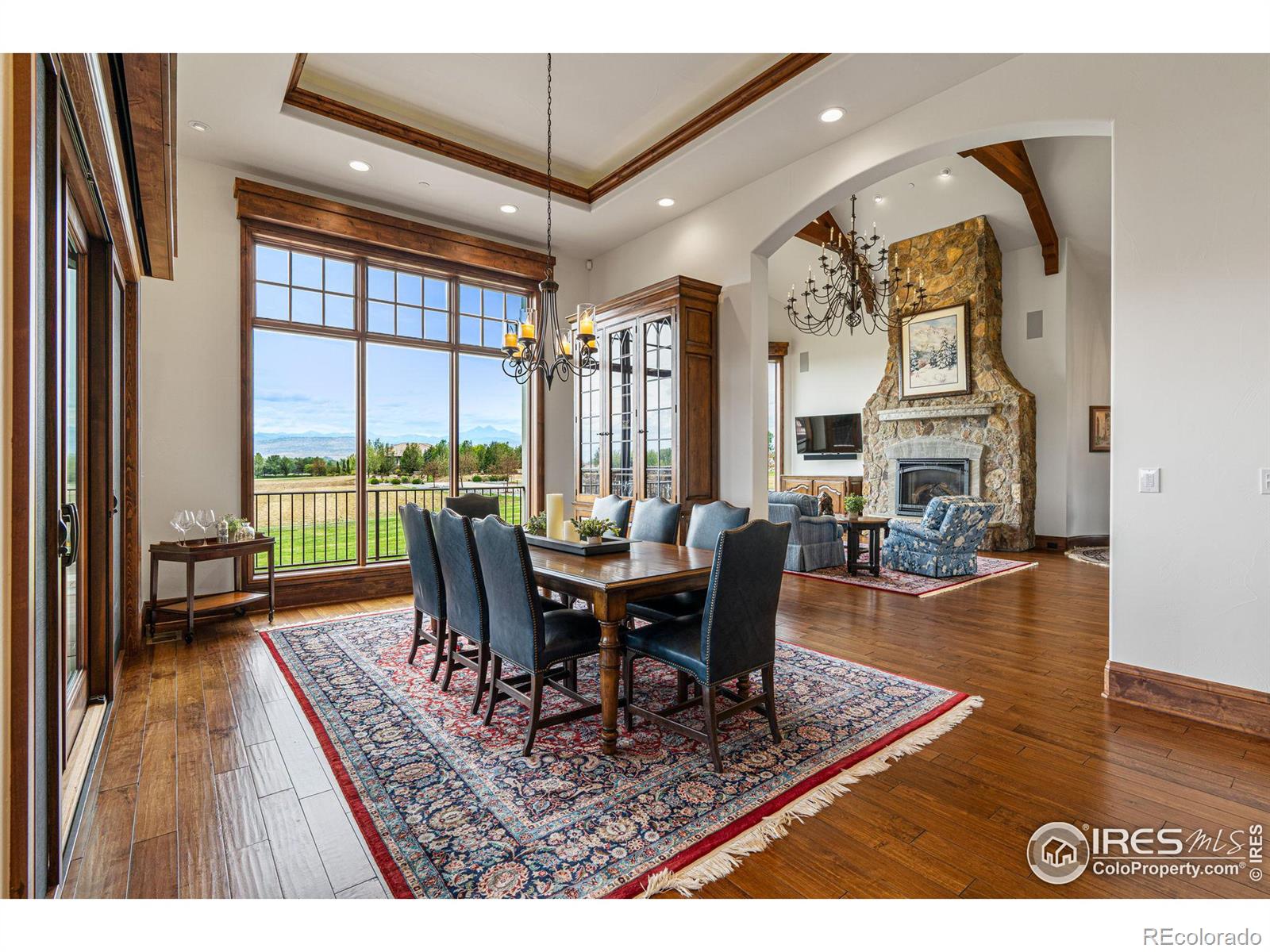 9545 Crystal Lane