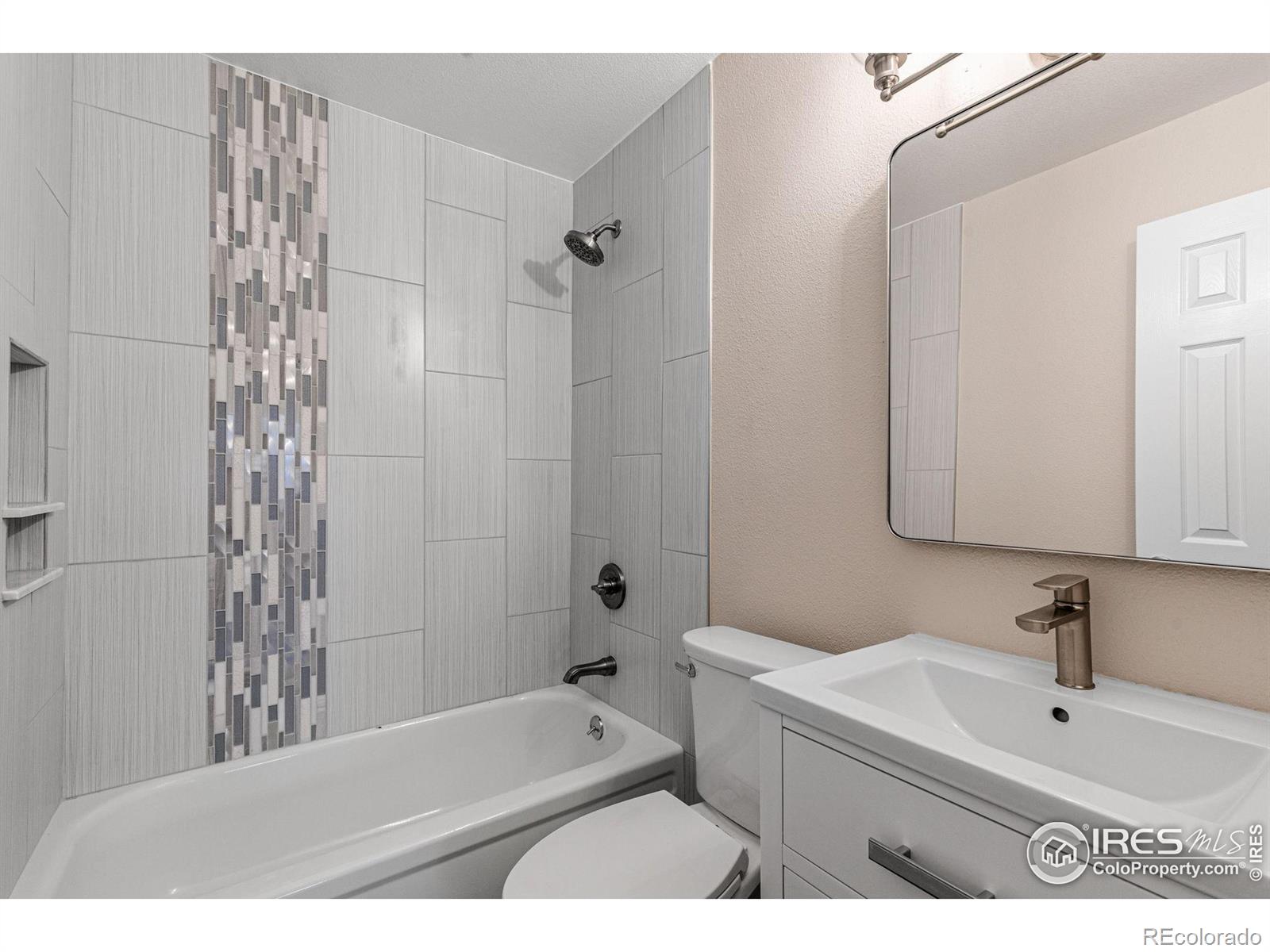 5116 Williams Fork Trail Unit: 114