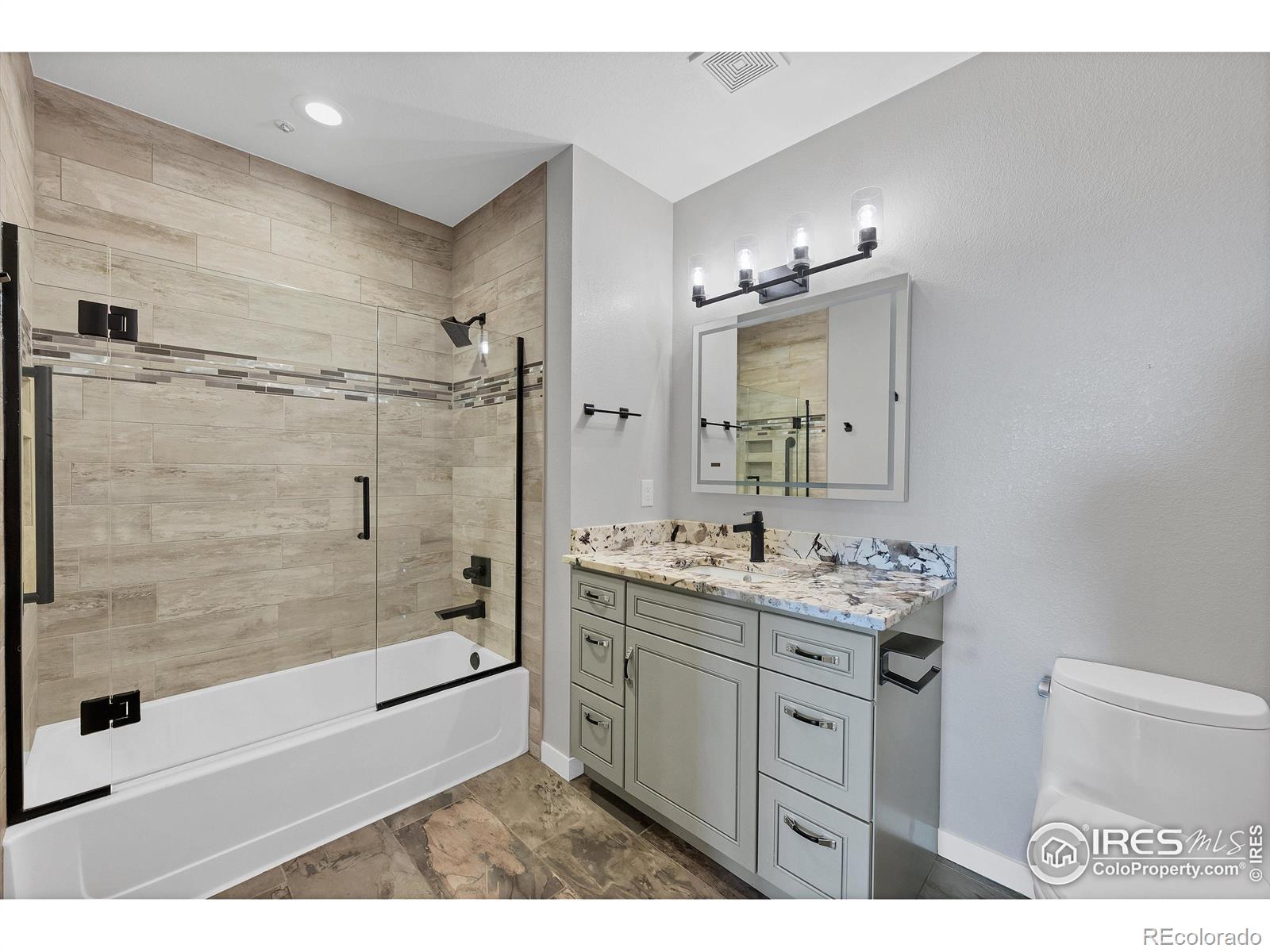 7931 W 55th Avenue Unit: 111