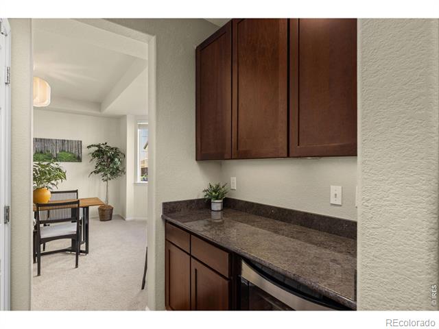 1293 Graham Circle