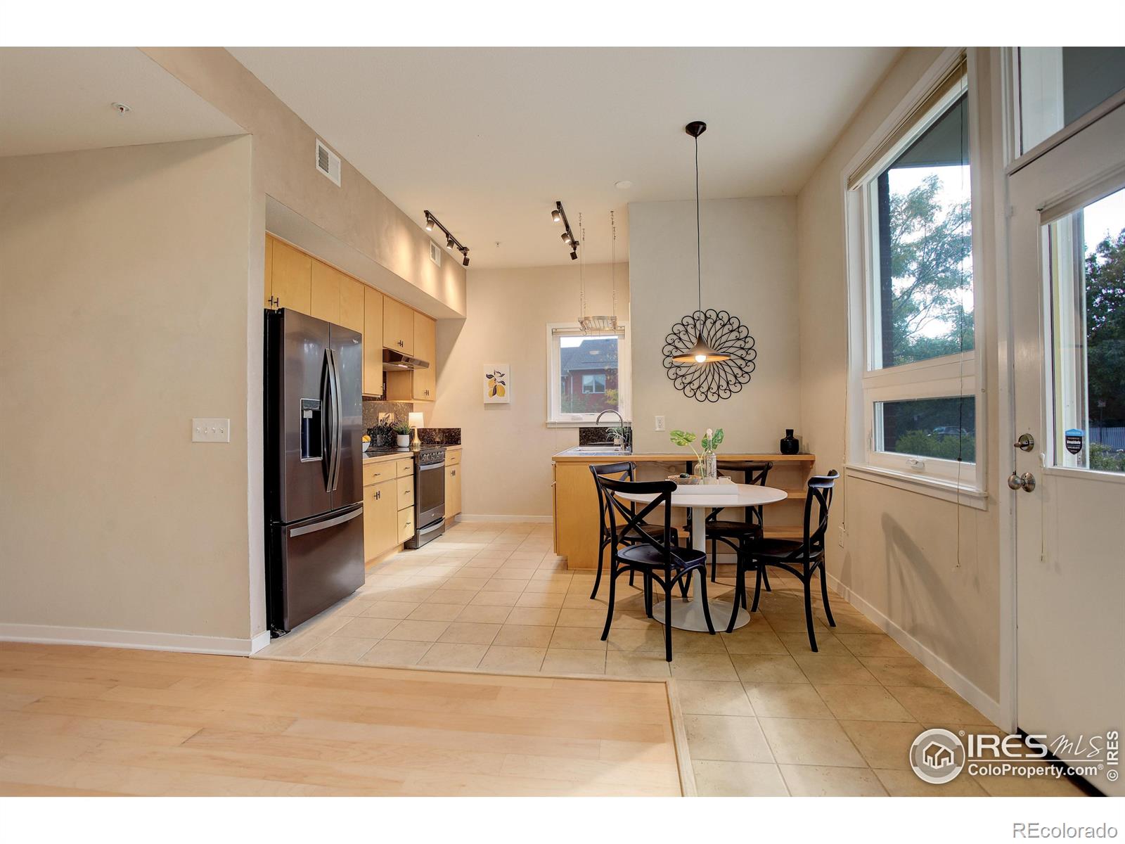 4650 Holiday Drive Unit: 104