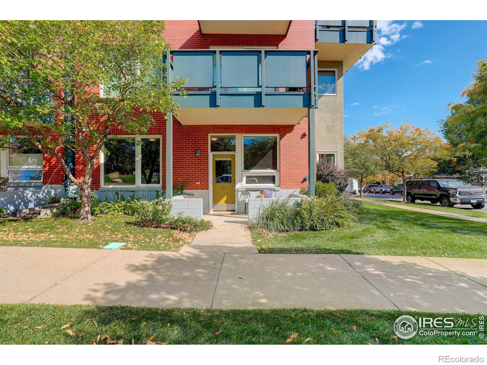 4650 Holiday Drive Unit: 104