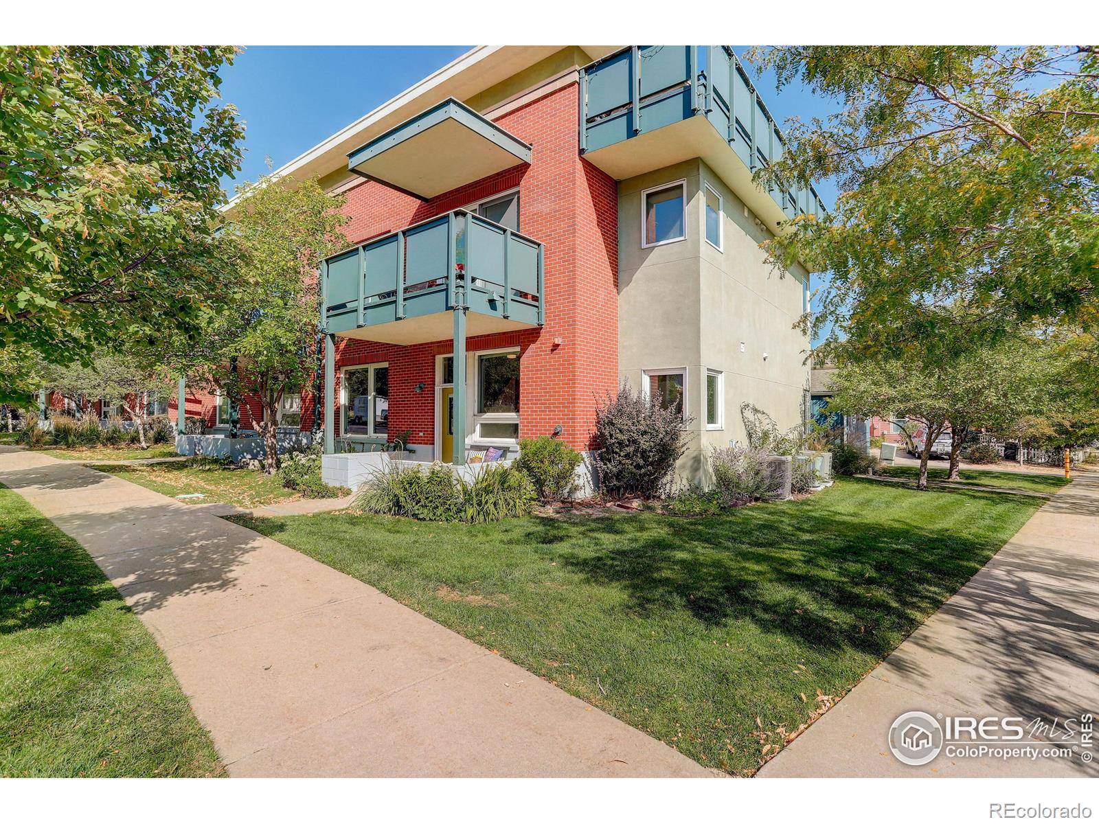 4650 Holiday Drive Unit: 104