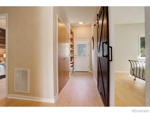 4650 Holiday Drive Unit: 104