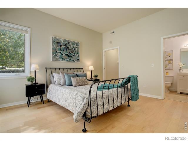 4650 Holiday Drive Unit: 104