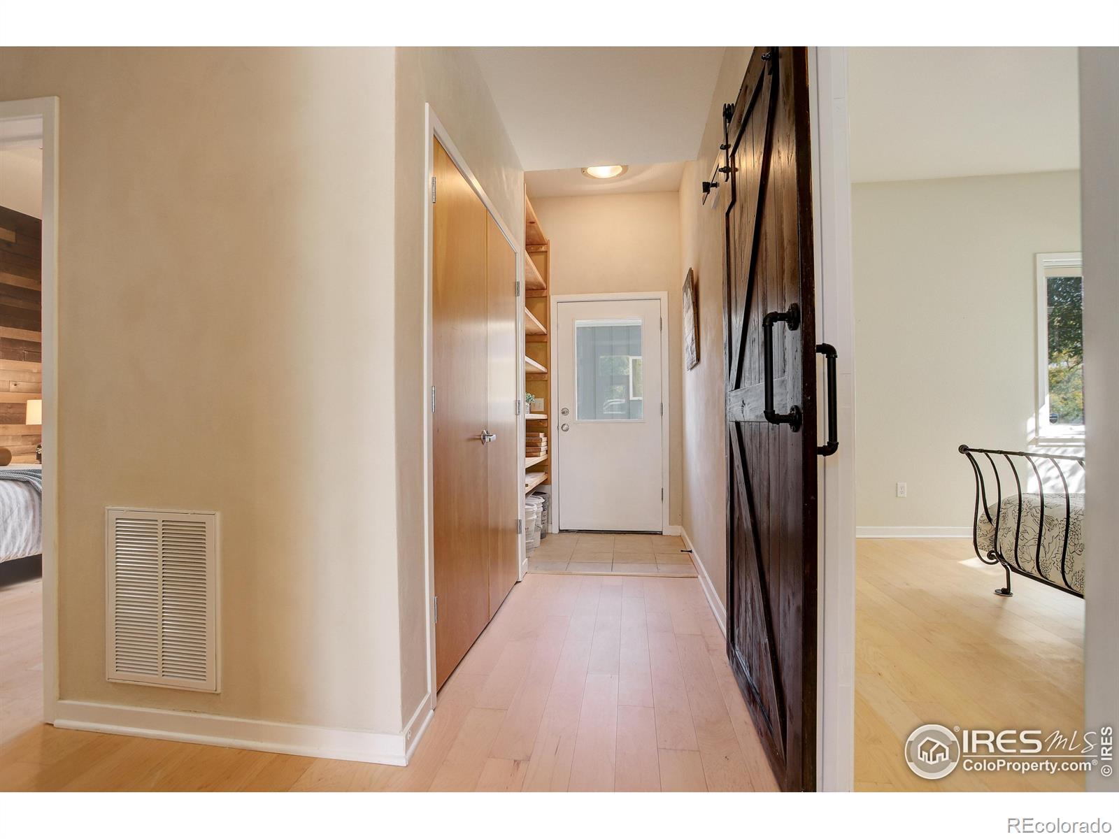 4650 Holiday Drive Unit: 104