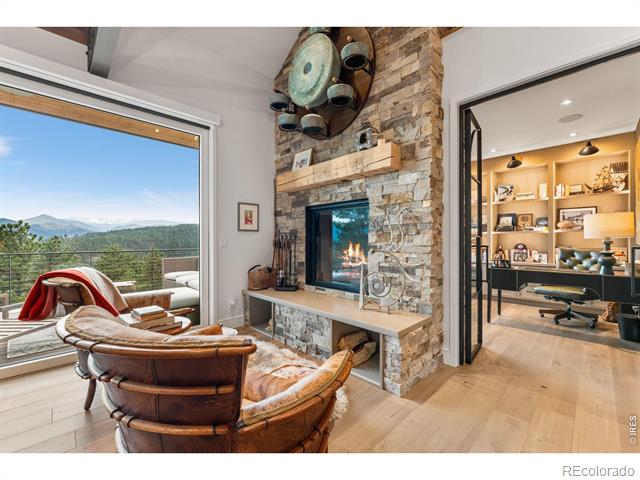280 Alder Lane
