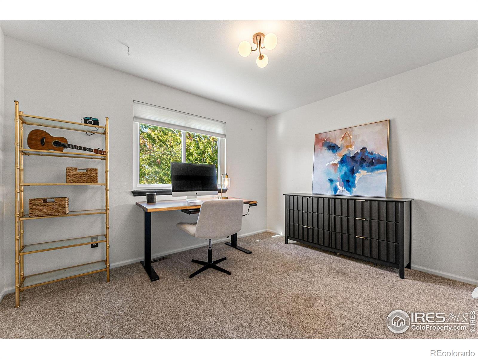 1411 Vinca Place