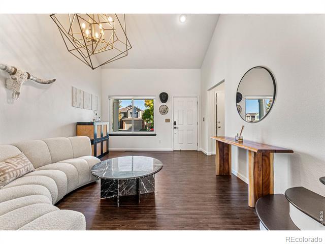 1411 Vinca Place