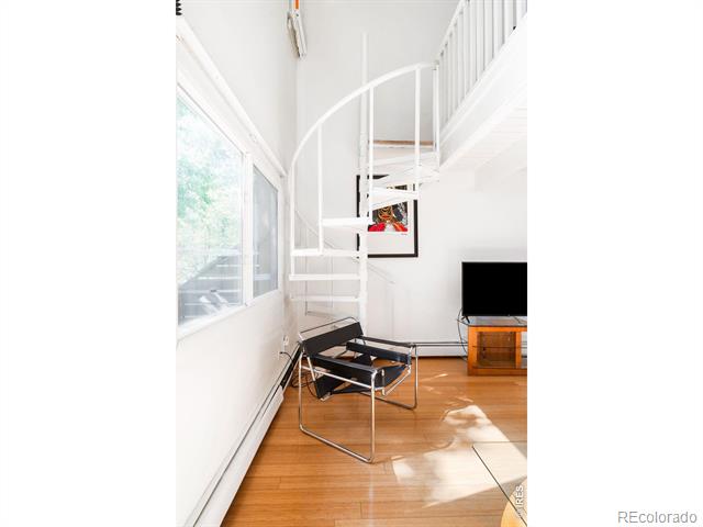 1842 Canyon Boulevard Unit: 211