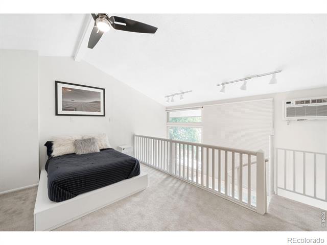 1842 Canyon Boulevard Unit: 211