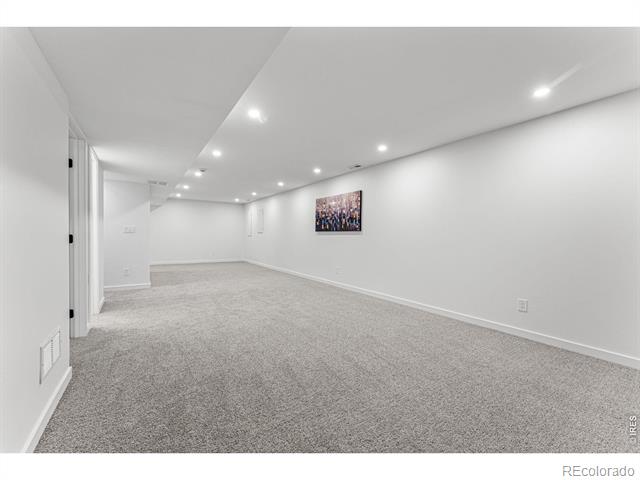 35 Dartmouth Circle