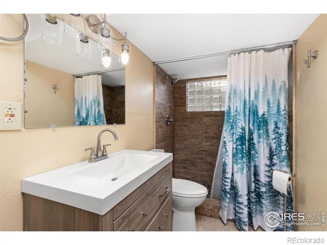 11454 W 76th Place