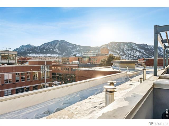 1505 Pearl Street Unit: 302