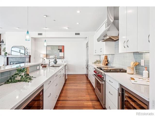 1505 Pearl Street Unit: 302