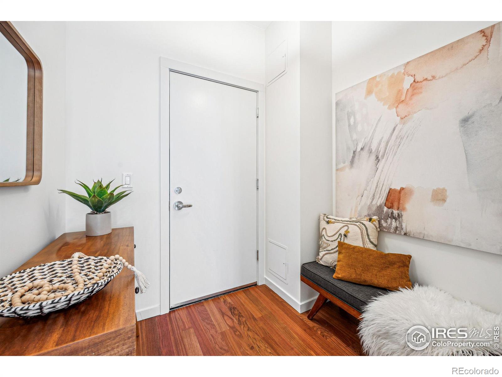 1505 Pearl Street Unit: 302