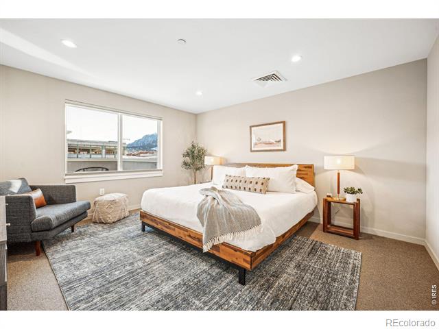 1505 Pearl Street Unit: 302