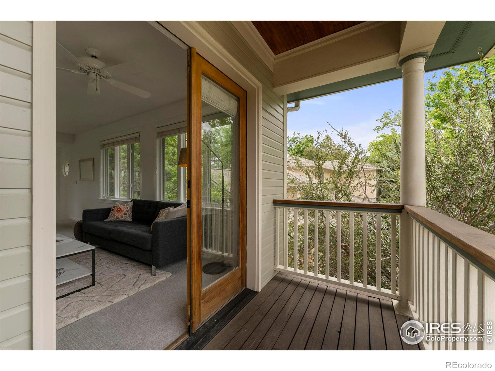 1500 Sunset Boulevard