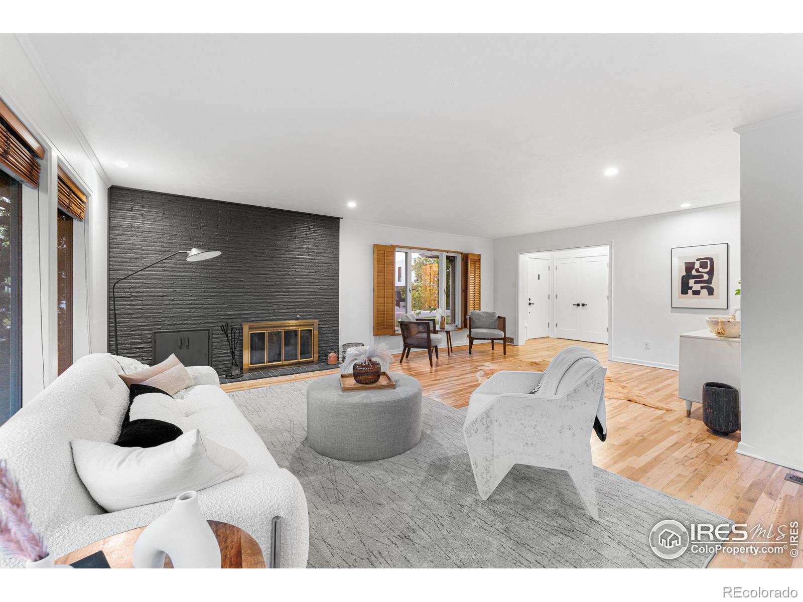 1500 Sunset Boulevard