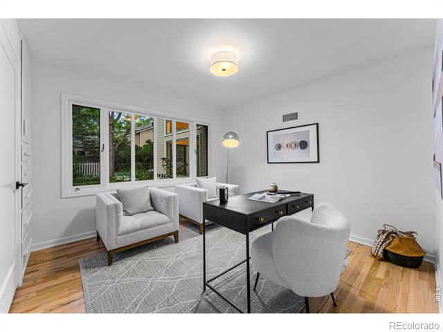 1500 Sunset Boulevard