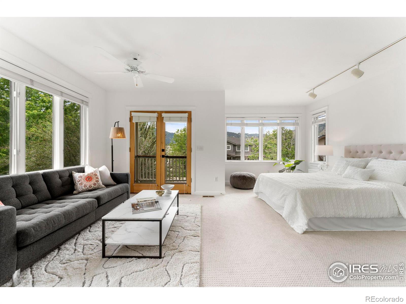 1500 Sunset Boulevard