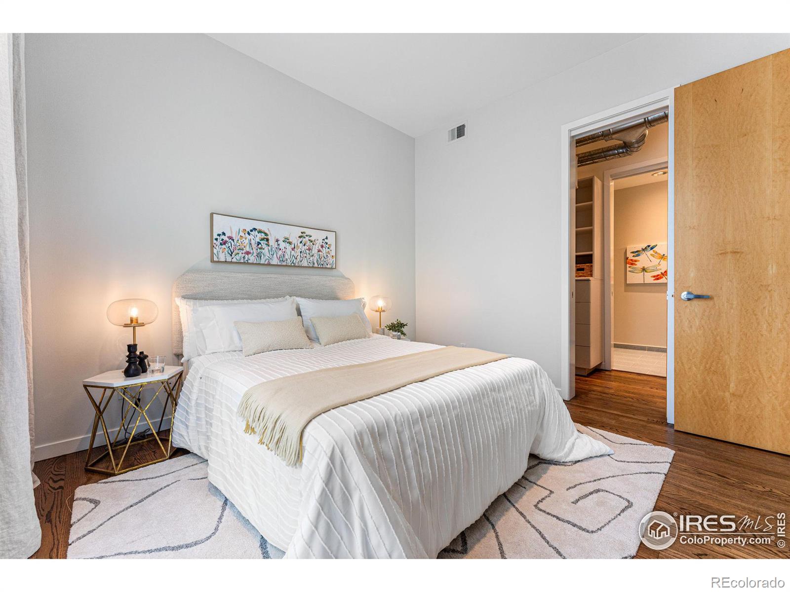 2030 20th Street Unit: 7