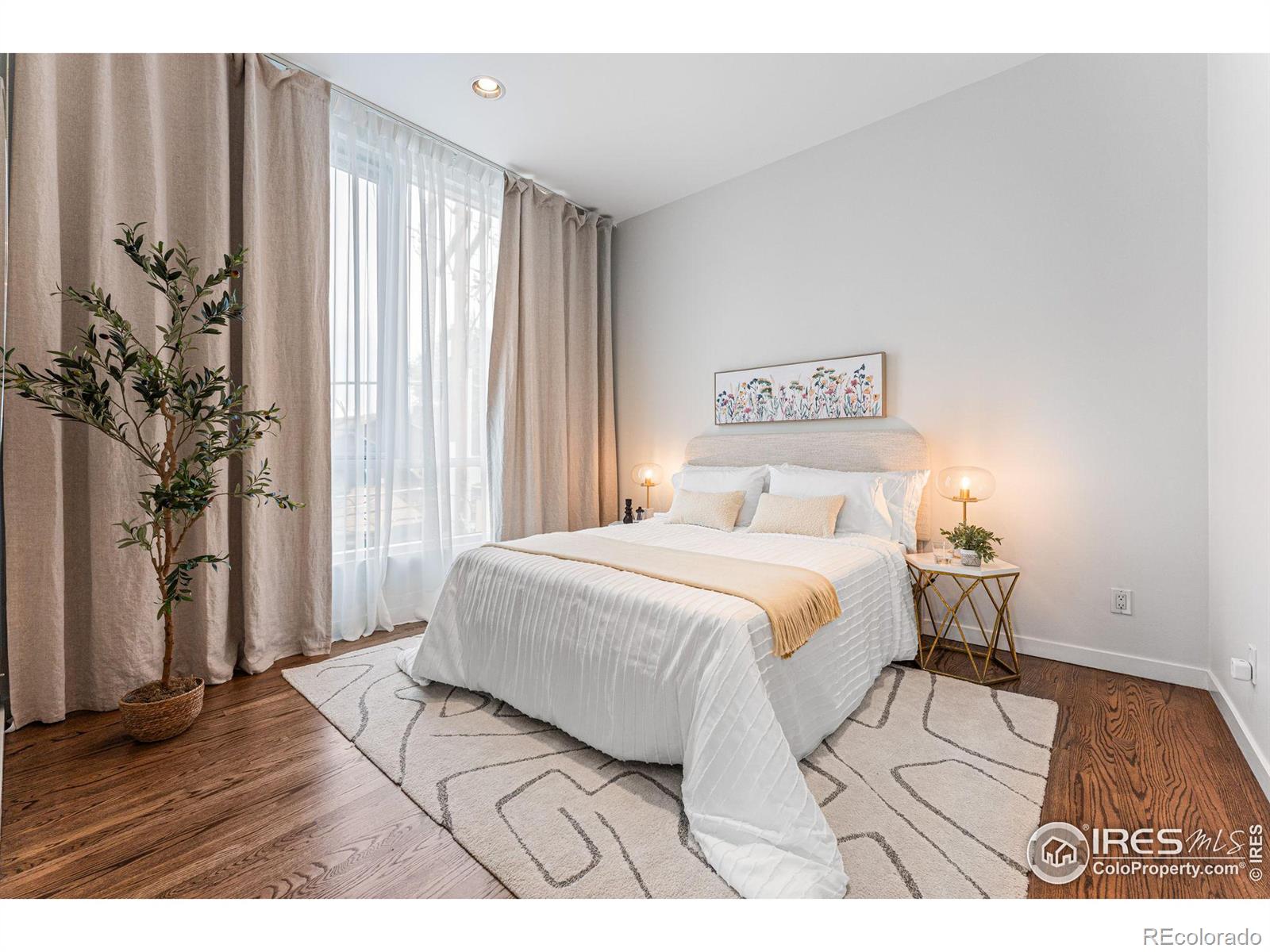 2030 20th Street Unit: 7