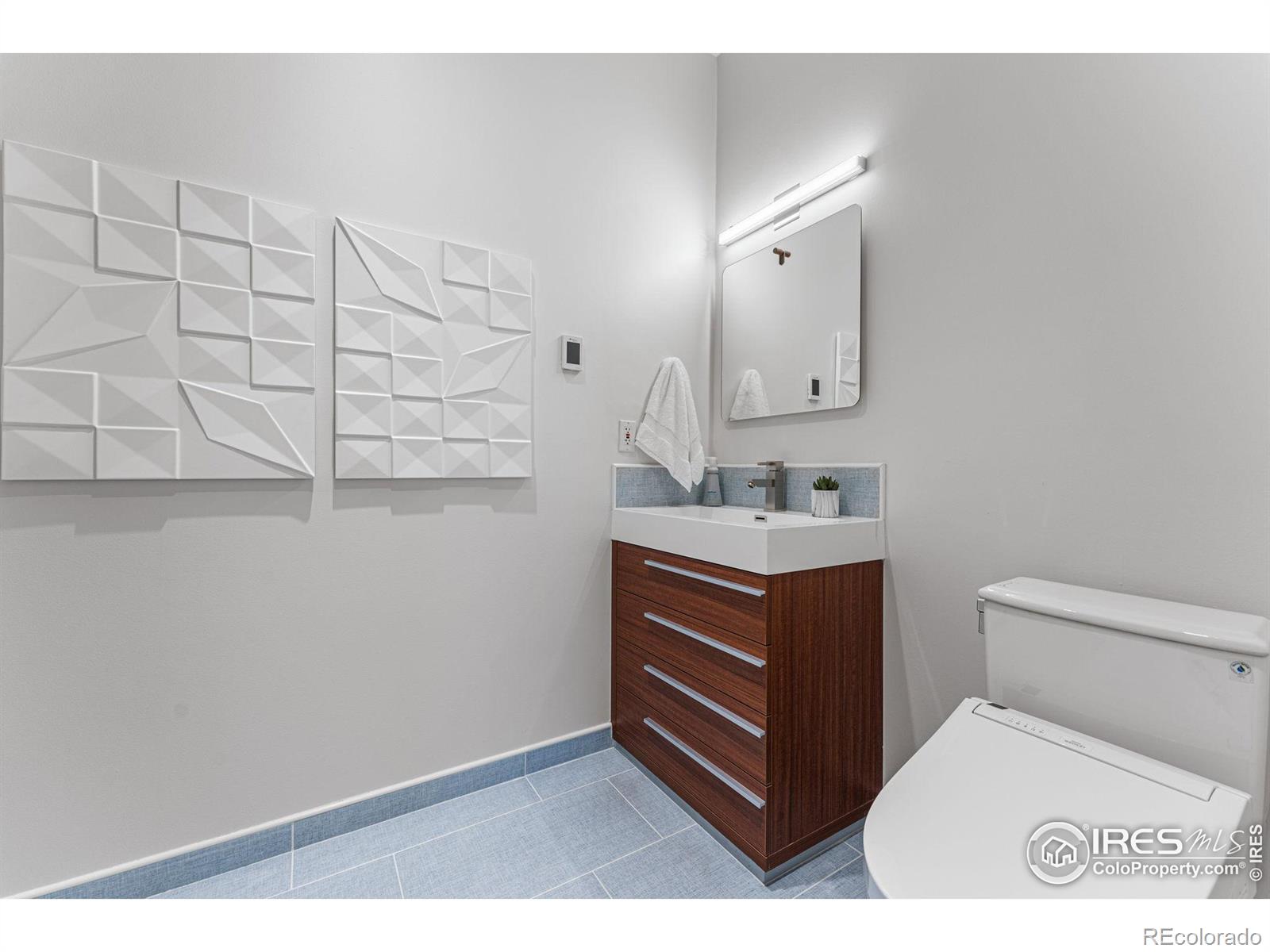 2030 20th Street Unit: 7
