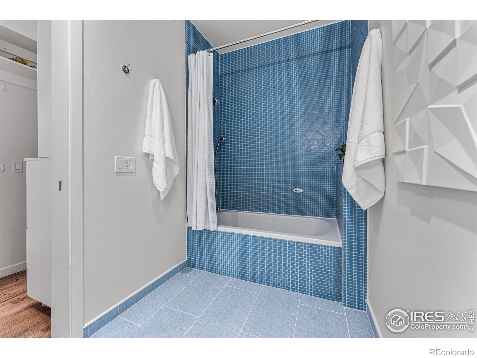2030 20th Street Unit: 7