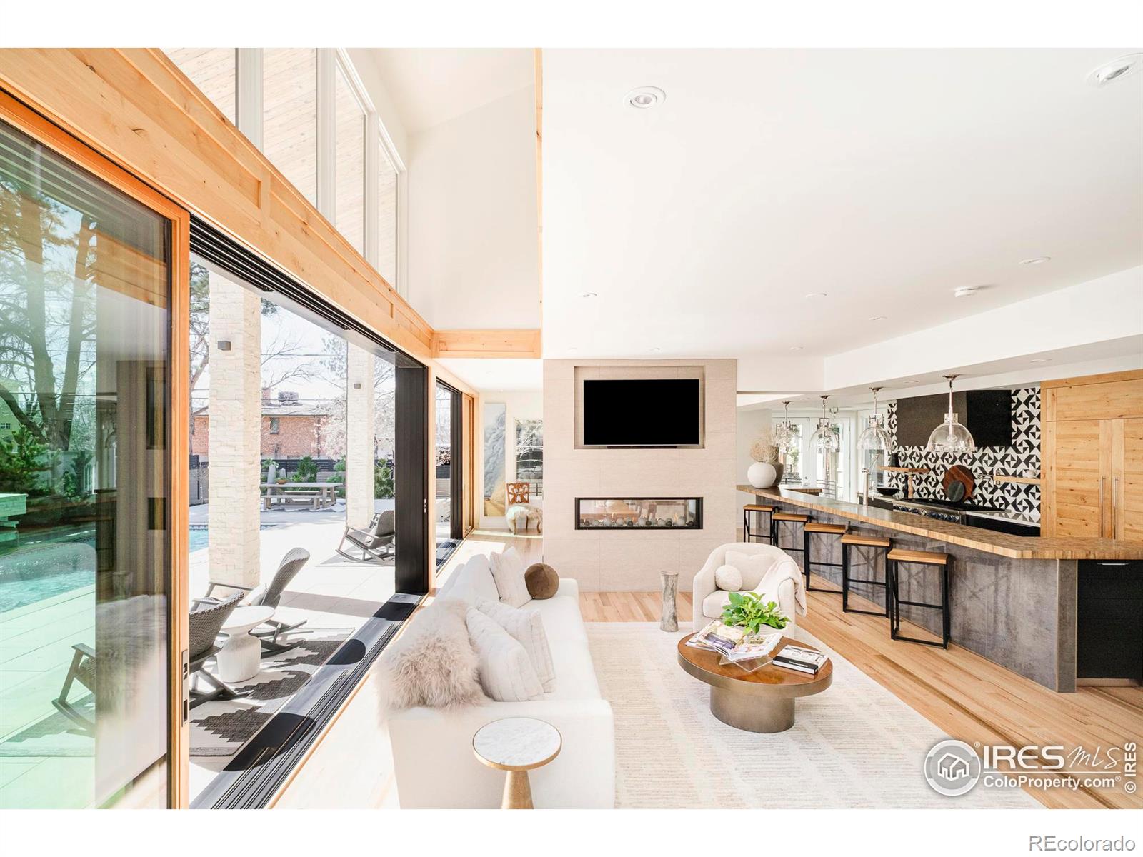 35 Dahlia Street