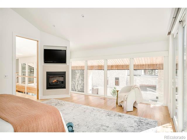 35 Dahlia Street