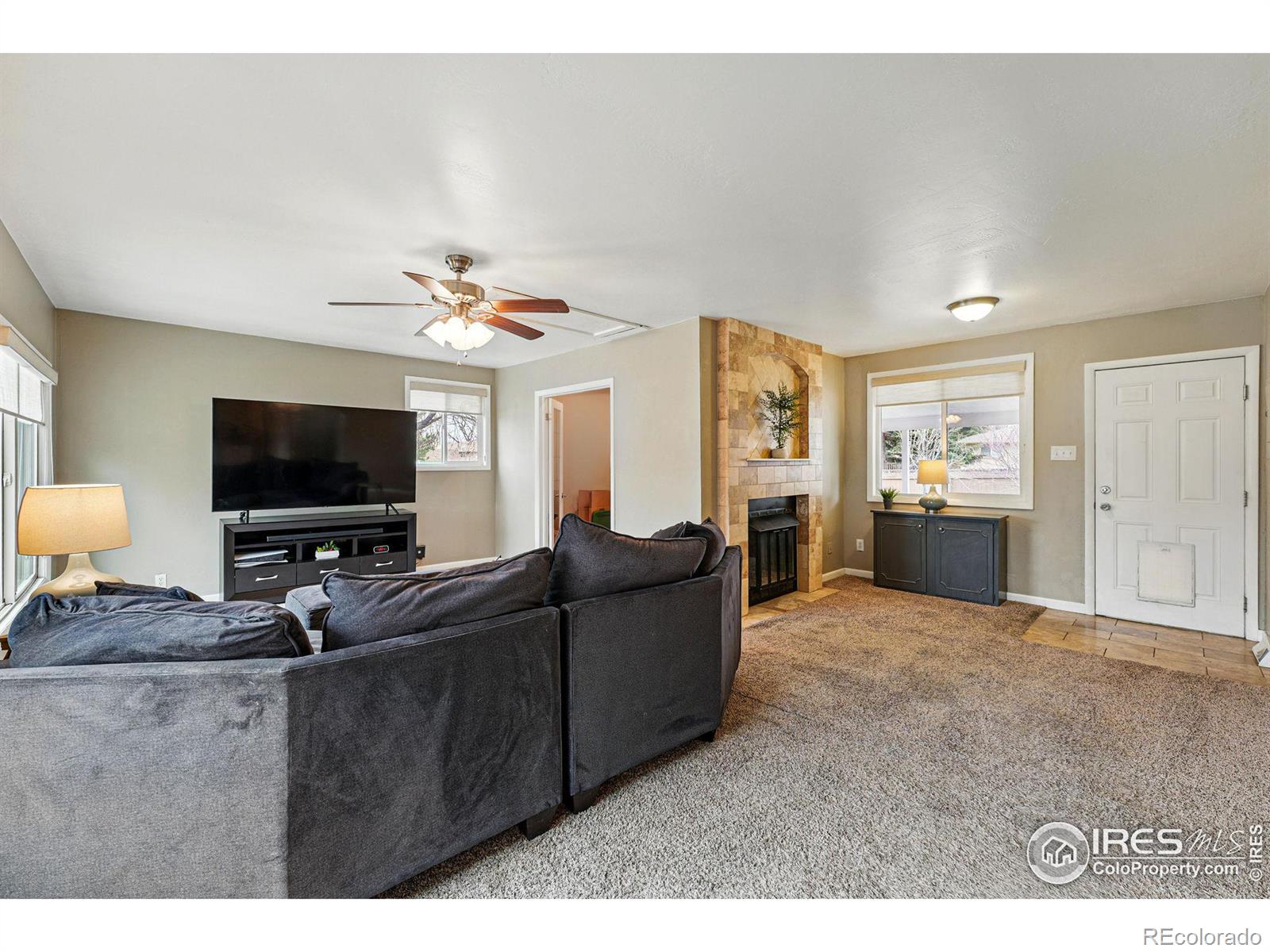 1185 W Midway Boulevard