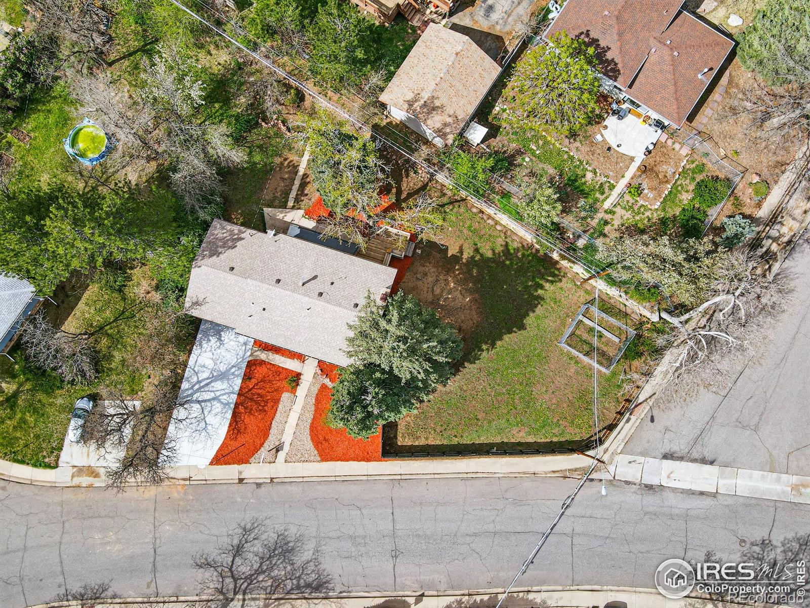 3190 Stanford Avenue