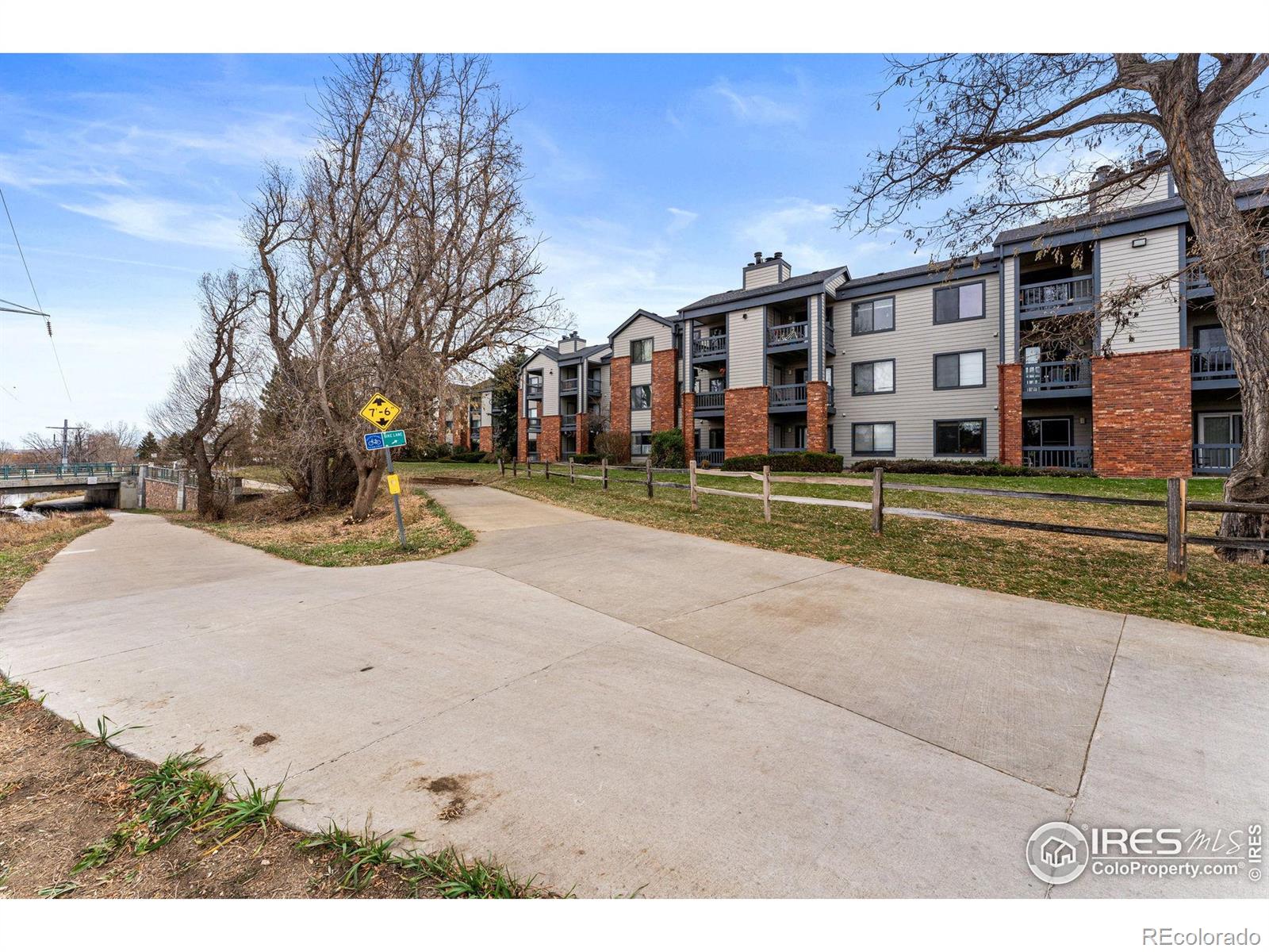 2727 Folsom Street Unit: 228