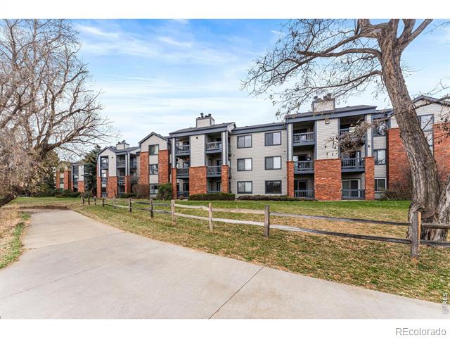 2727 Folsom Street Unit: 228