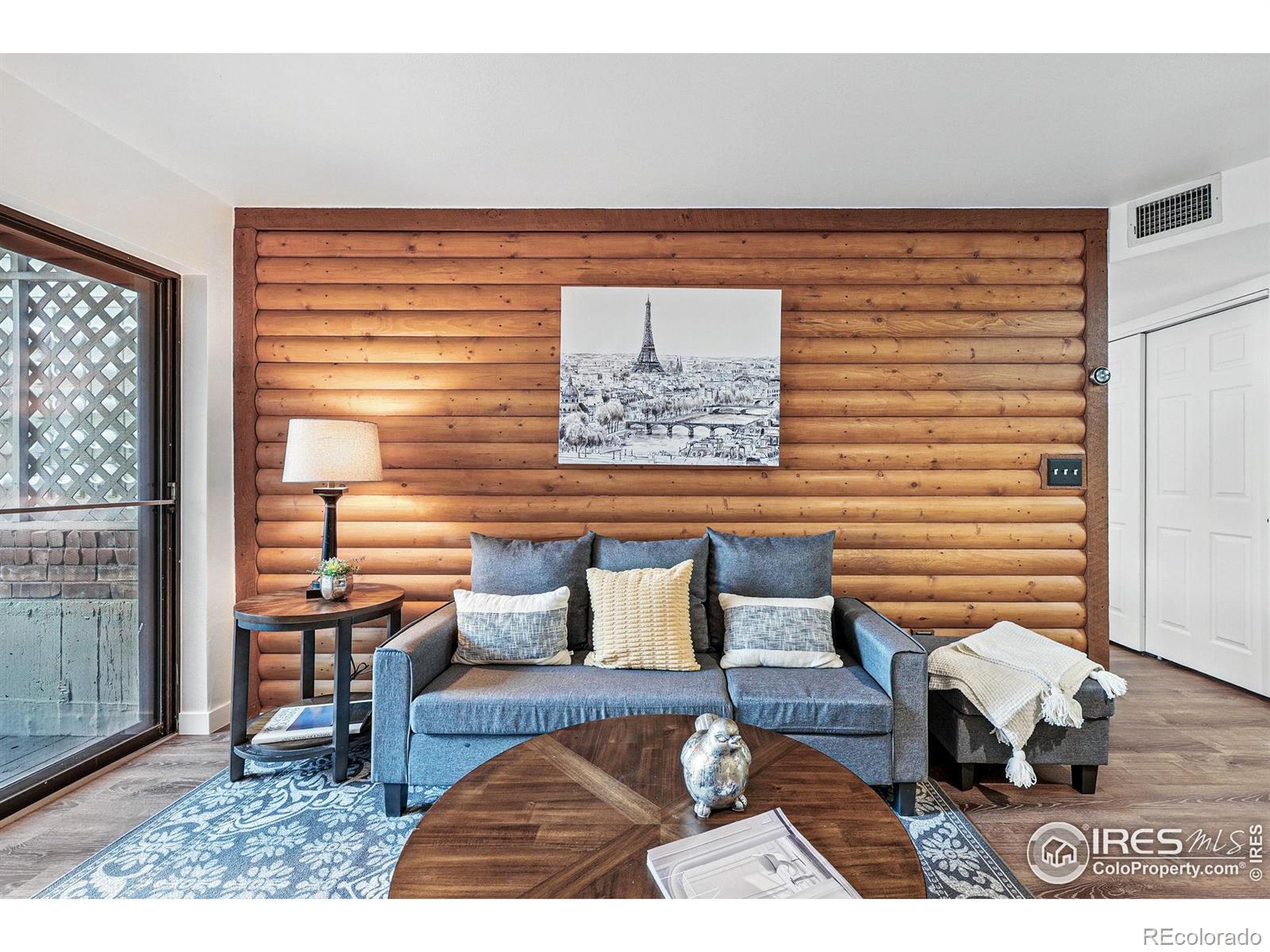 2727 Folsom Street Unit: 228