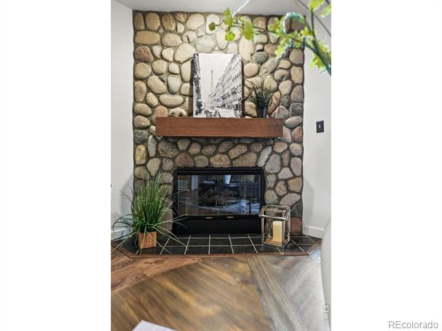 2727 Folsom Street Unit: 228