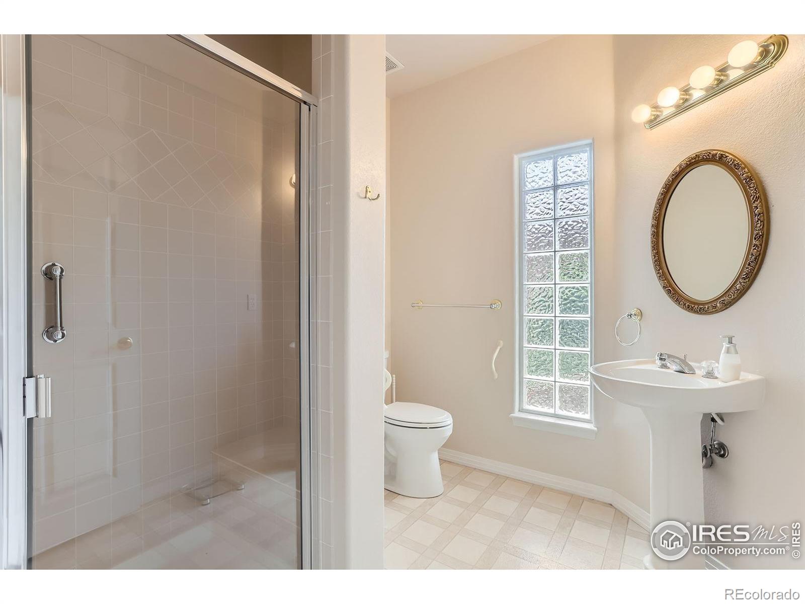 1012 Boxelder Circle