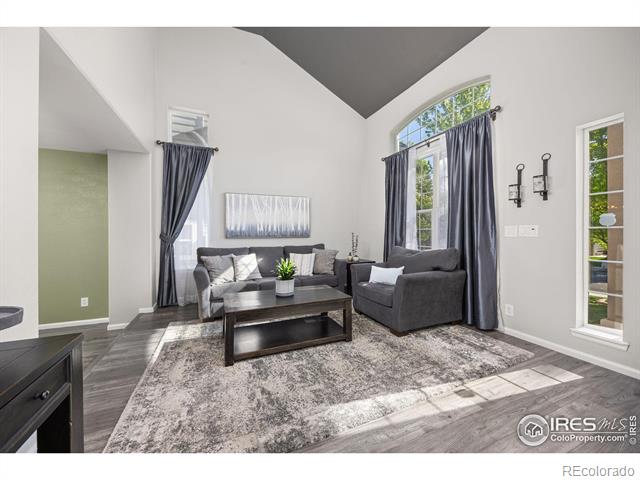 13311 Pearl Circle