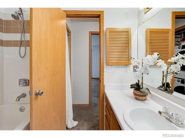2800 Sundown Lane Unit: 109