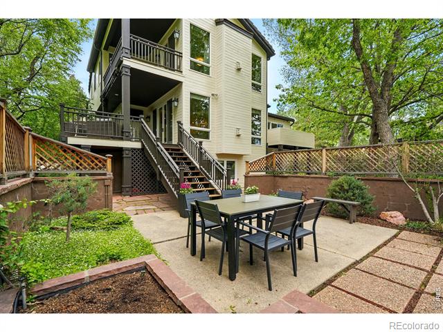3835 Norwood Court