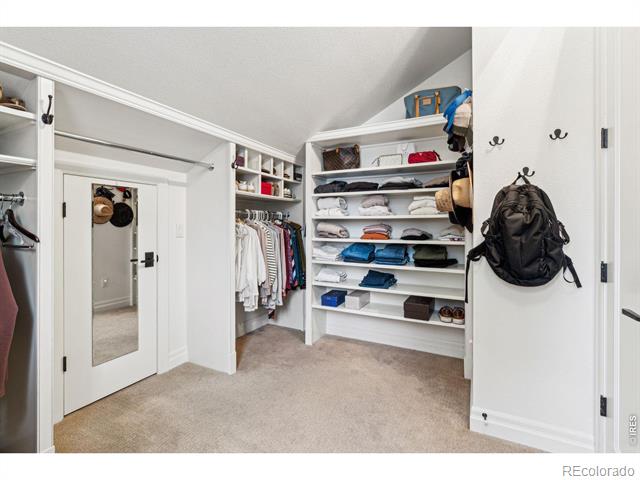 3835 Norwood Court