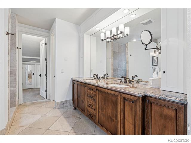 3835 Norwood Court