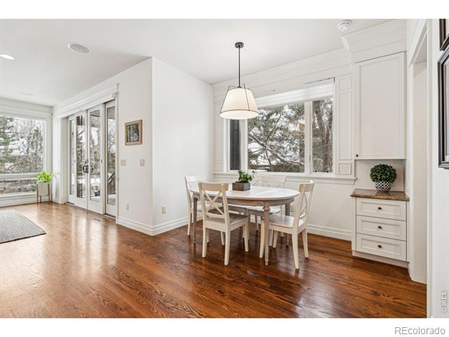 3835 Norwood Court